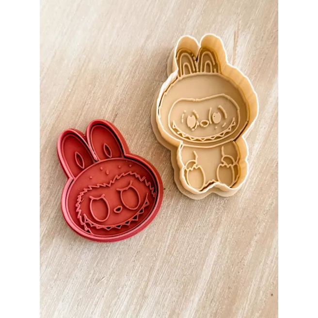 Lot de 2 emporte-pièces LABUBU