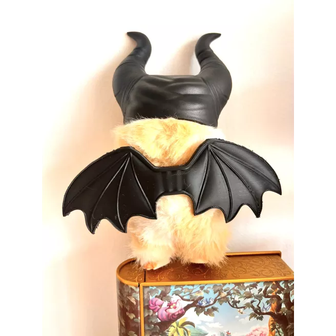 Deguisement de Maléfique pour Labubu Deguisement de Maléfique pour Labubu