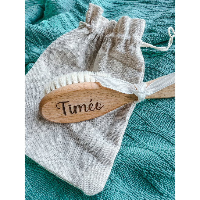 Brosse à  cheveux pour bébé