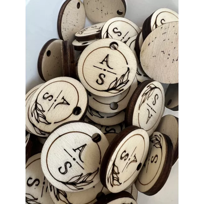 Etiquettes en bois personnalisées