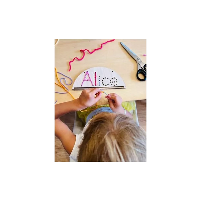 Kit créatif Prénom à  broder Kit créatif Prénom à  broder