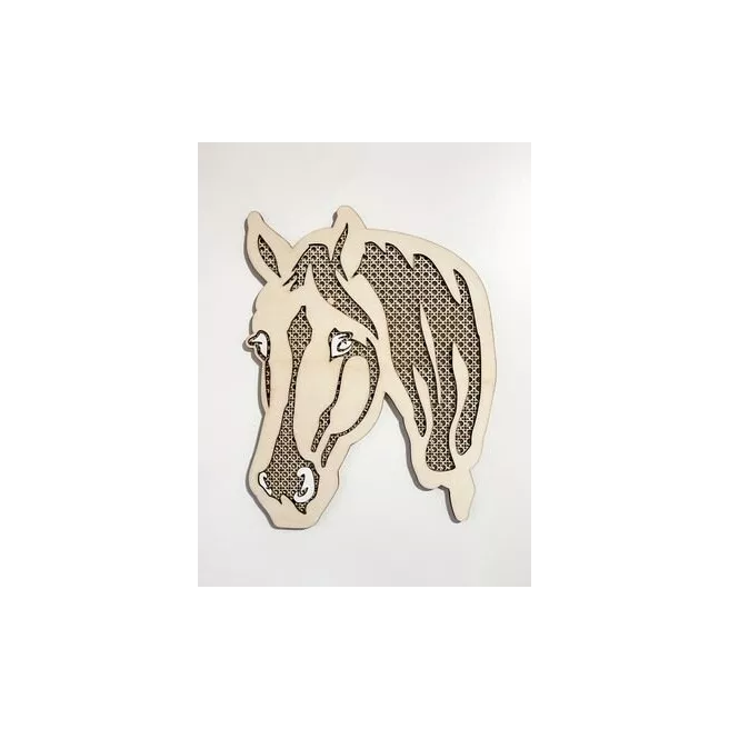 Têtes d'animaux en rotin